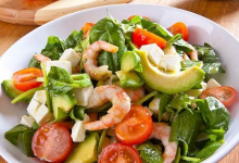 Photo of Салат с морепродуктами и огурцом